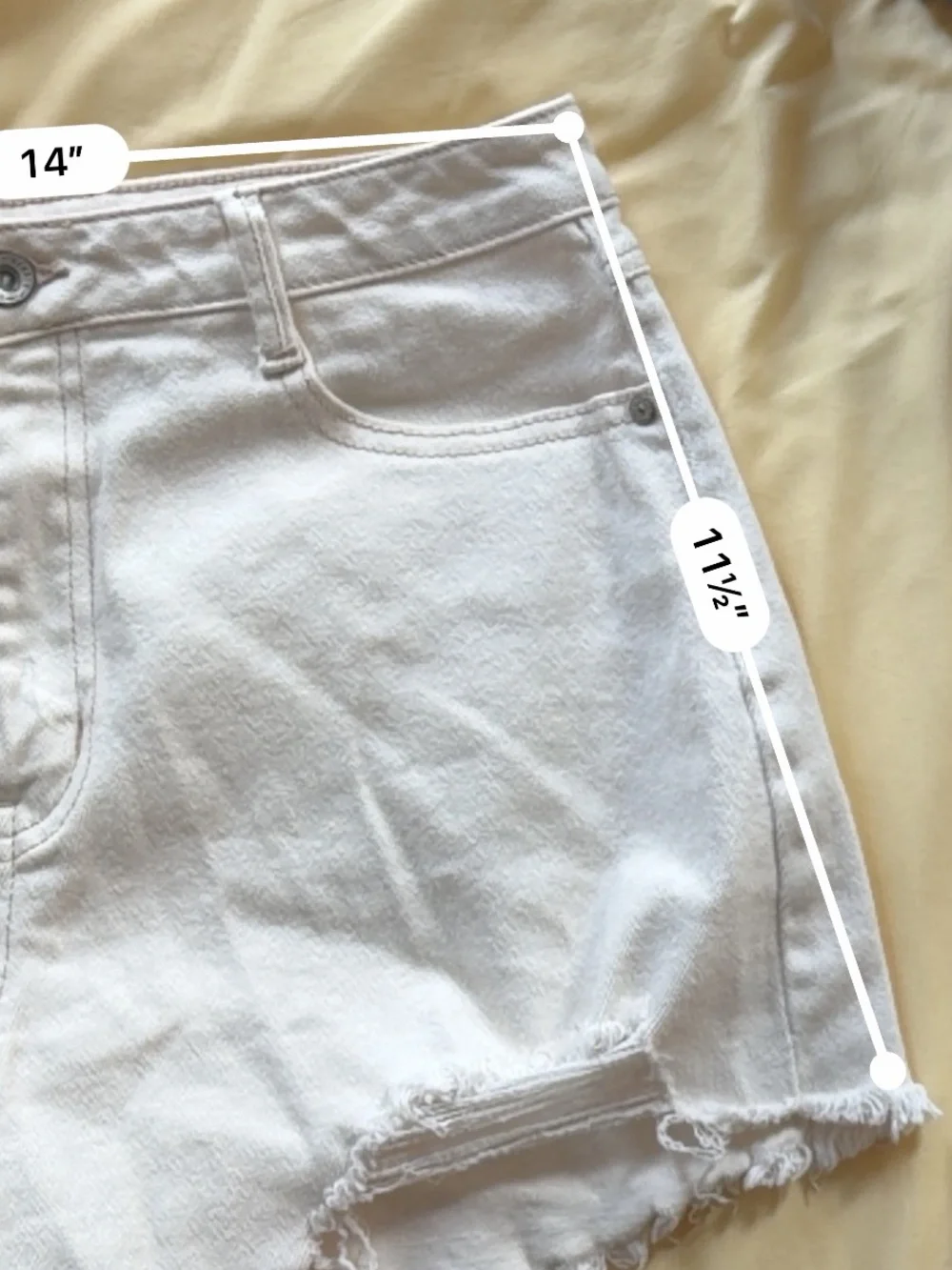White High-Rise Frayed Hem Denim Shorts